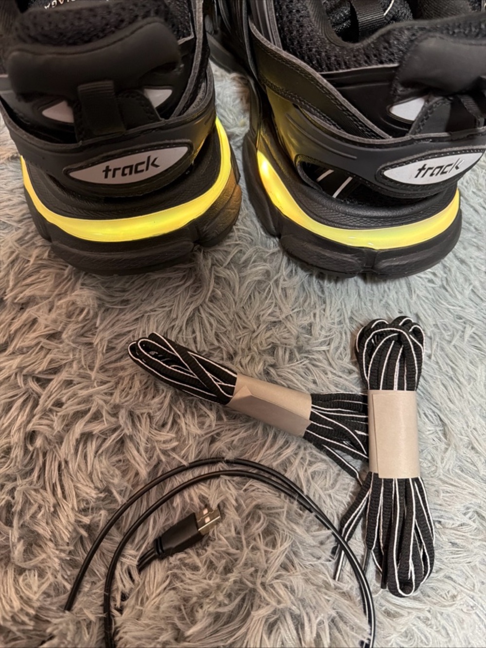 Balenciaga Black Sneakers with Bright Blue Accents - Picture 4 of 7